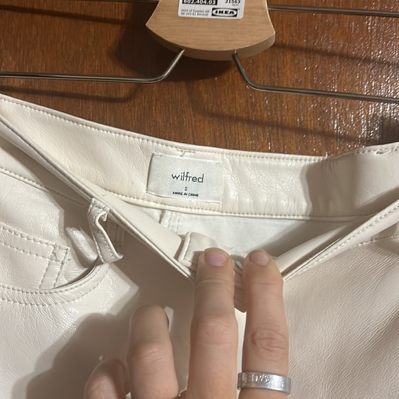 Wilfred Melinia shorts - Picture 2 of 3